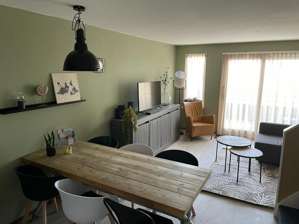 Appartement Senang, Resort Amelander Kaap Холум Екстериор снимка